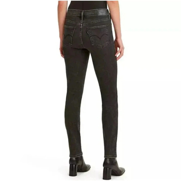 ⚡️Levi's Ladies 311 Skinny Shaping Denim - Black (33x30) - Picture 5 of 5